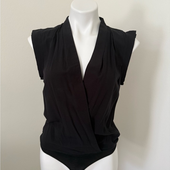 Lamarque Tops - Lamarque Bodysuit Wrap Top Black Cap Sleeve Small NWT